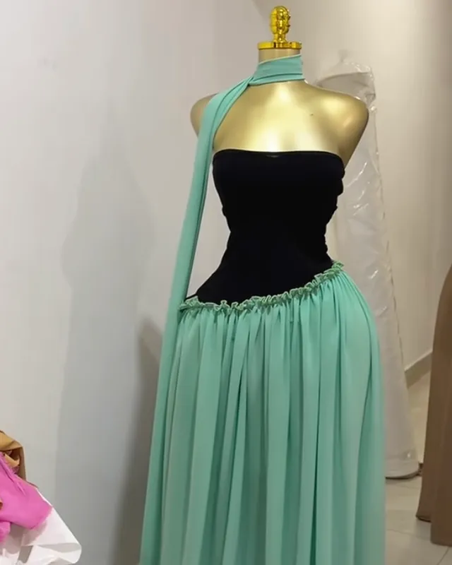 Naelle dress